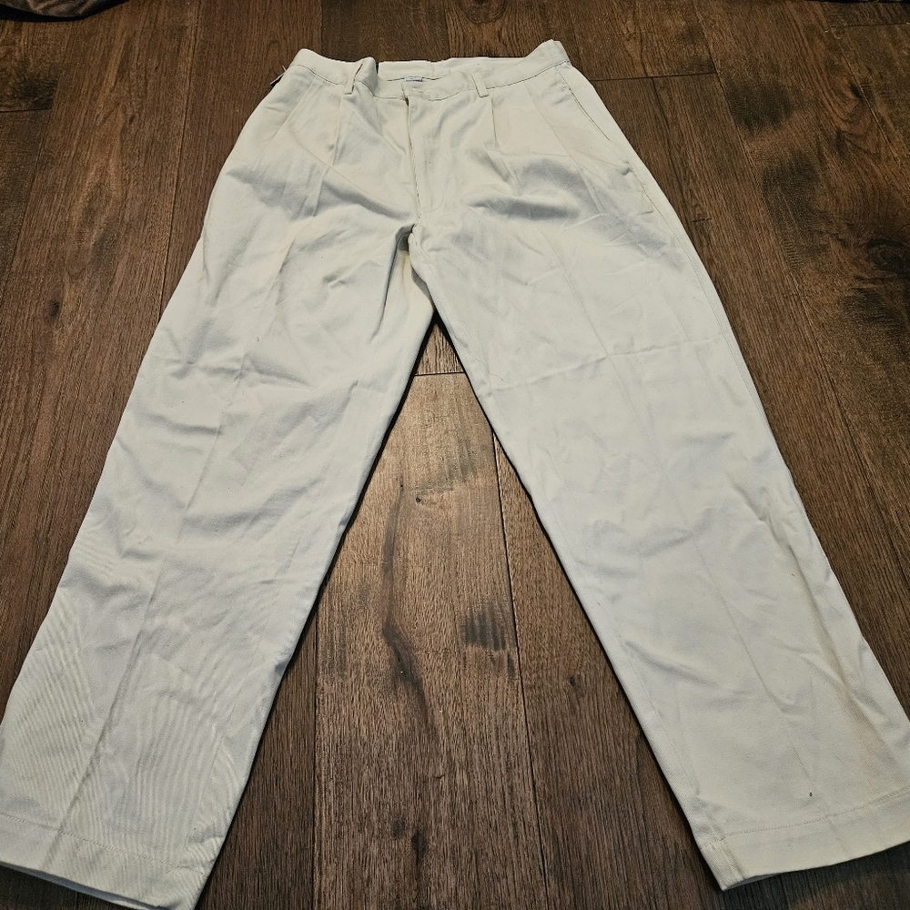 Pace Men’s Khaki Beige Brown Pants Size 34 x 30 NWT.  Item is in new condition